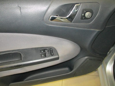 ŠKODA Octavia 1.6 MT (102 л. с.)