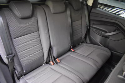Ford Kuga 2.5 AT (150 л. с.) Titanium Plus