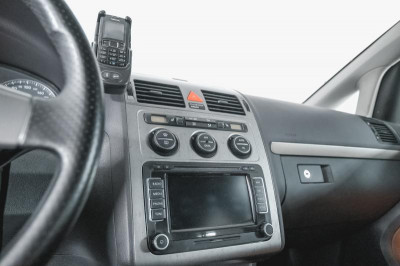 Volkswagen Touran 1.4 AT (170 л.с.)