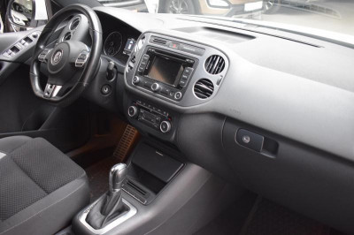 Volkswagen Tiguan 2.0 TSI 4Motion DSG (211 л. с.) Avenue