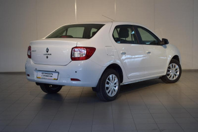 Renault Logan 1.6 MT (82 л. с.)