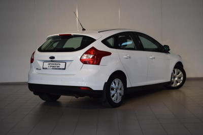 Ford Focus 1.6 PowerShift (125 л. с.)