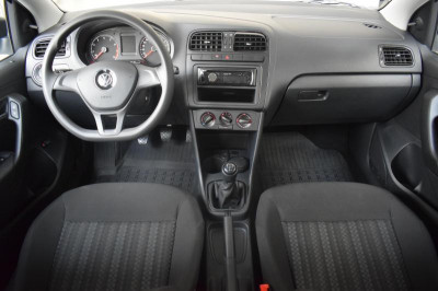 Volkswagen Polo 1.6 MPI MT (90 л. с.) Trendline