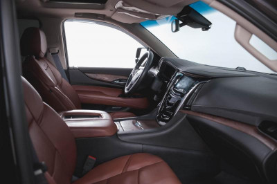 Cadillac Escalade 6.2 AT (409 л.с.) 4WD