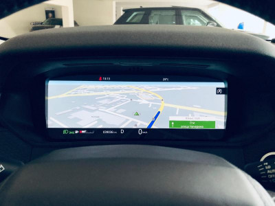 Land Rover Range Rover Velar 2.0 TD AT (180 л.с.) Velar S
