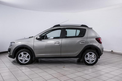 Renault Sandero Stepway 1.6 MT (102 л. с.) Confort