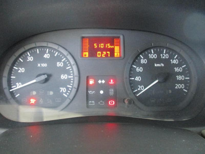 Renault Logan 1.4 MT (75 л.с.)