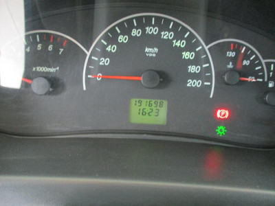 LADA Priora 1.6 MT 16 кл (Евро-3) (98 л. с.)