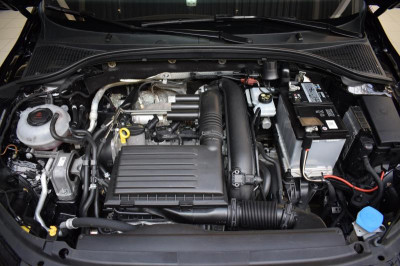 ŠKODA OCTAVIA 1.4 TSI DSG (150 л.с.) Ambition