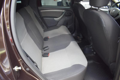 Renault Duster 2.0 AT 4x4 (143 л. с.) Adventure