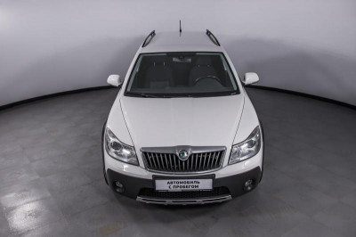 ŠKODA Octavia 1.8 TSI MT 4x4 (152 л. с.)