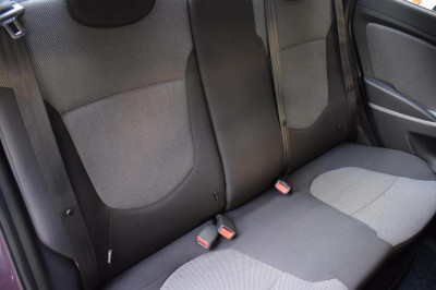 Hyundai Solaris 1.6 AT (123 л. с.)