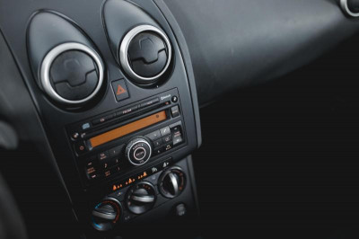 Nissan Qashqai 1.6 MT FWD (115 л. с.)
