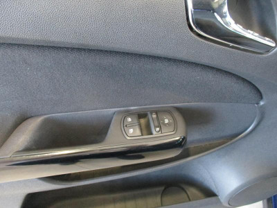Opel Corsa 1.2 Easytronic (80 л. с.)
