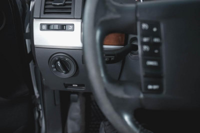 Volkswagen Touareg 2.5 TDI AT (174 л. с.)