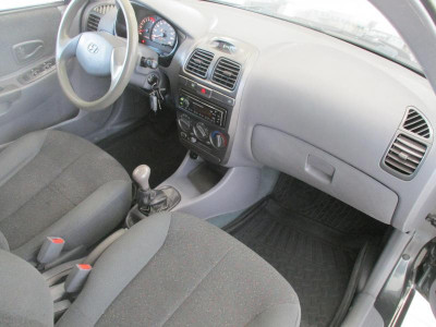 Hyundai Accent 1.5 MT (102 л. с.)