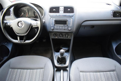 Volkswagen Polo 1.6 MPI MT (110 л. с.) Trendline