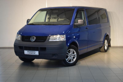 Volkswagen Transporter 2.5 TDI Kombi L MT (130 л. с.)
