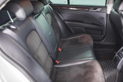 ŠKODA Superb 1.8 TSI DSG (152 л. с.)
