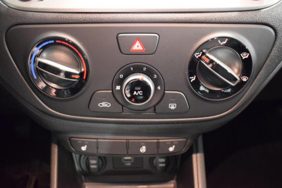 Hyundai Solaris 1.4 MT (100 л.с.)