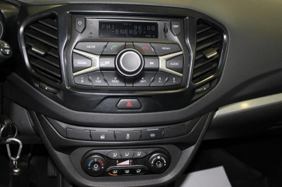 LADA Vesta SW 1.6 MT (106 л.с.) Comfort