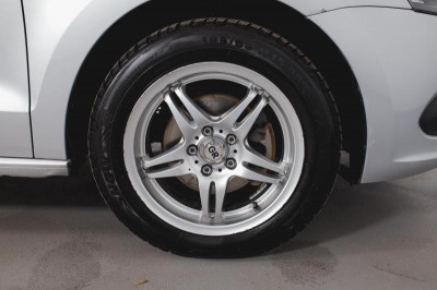 Volkswagen Polo 1.6 Tiptronic (105 л. с.)