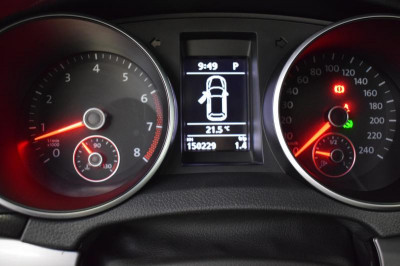 Volkswagen Golf 1.4 TSI DSG (122 л. с.)