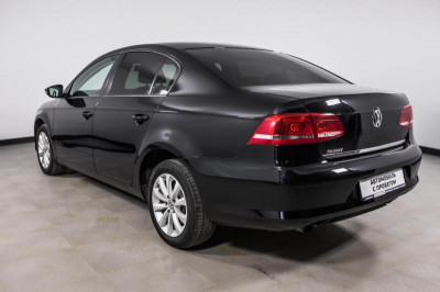 Volkswagen Passat 1.4 TSI MT (122 л. с.)