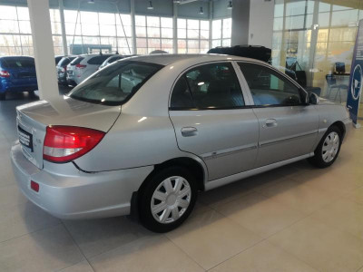 Kia Rio 1.5 AT (97 л. с.)