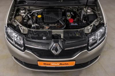 Renault Logan 1.6 AMT (82 л. с.) Confort
