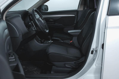 Mitsubishi Outlander 2.0 CVT (146 л.с.)