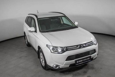 Mitsubishi Outlander 2.0 CVT (146 л.с.)