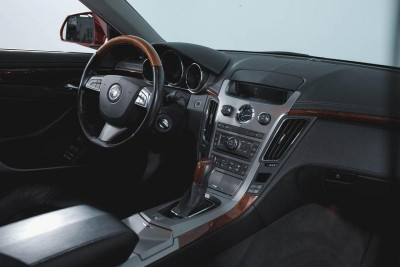 Cadillac CTS 3.6 AT (311 л.с.)