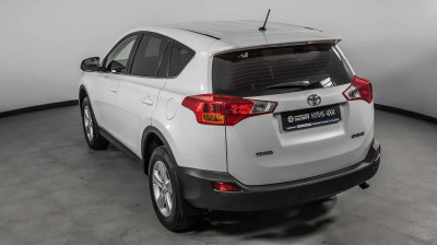 Toyota RAV4 2.0 CVT (146 л. с.)