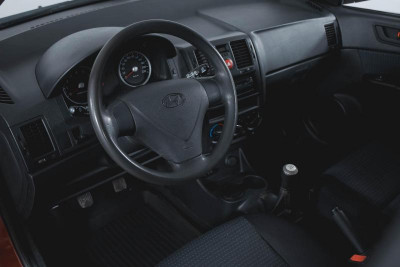 Hyundai Getz 1.4 MT (95 л. с.)
