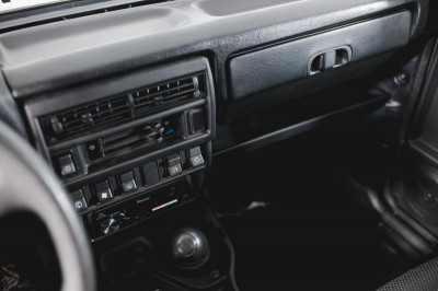 LADA 4x4 3 дв. 213105 1.7 MT (83 л.с.) 4WD Standard