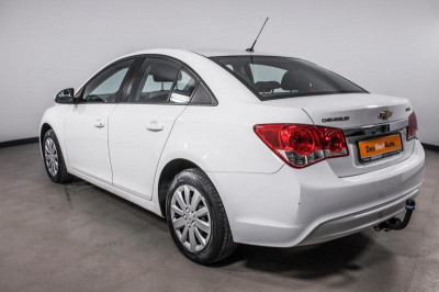 Chevrolet Cruze 1.8 AT (141 л. с.)