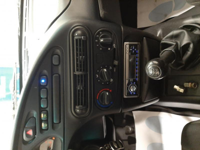 Chevrolet niva Niva 1.7 MT (80 л.с.) 4WD