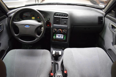 LADA 2112 1.6 MT (89 л. с.)