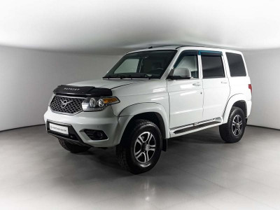 УАЗ Patriot 2.7 MT (134,6 л. с.) Привилегия
