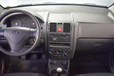 Hyundai Getz 1.4 MT (95 л. с.)