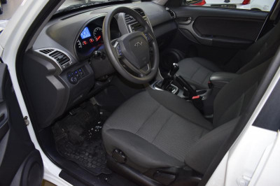 Chery Tiggo 1.6 MT (126 л. с.)