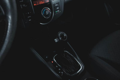 Kia Cerato 2.0 AT (150 л. с.)