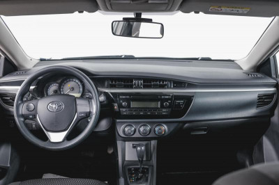 Toyota Corolla 1.6 CVT (122 л. с.)