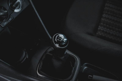 Volkswagen Polo 1.6 MPI MT (110 л. с.) Trendline