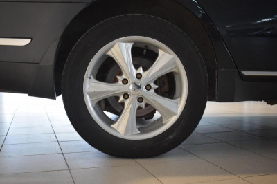 Nissan Teana 2.3 AT (173 л. с.)