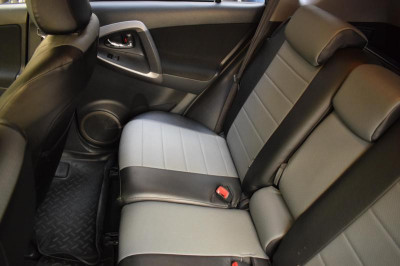 Toyota RAV4 2.0 AT (152 л.с.) 4WD