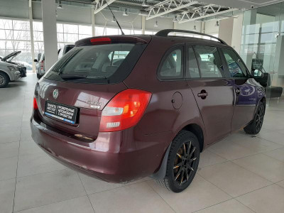 ŠKODA Fabia 1.4 MT (86 л. с.)