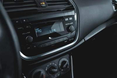 Suzuki SX4 1.6 MT 4WD (117 л. с.) GL