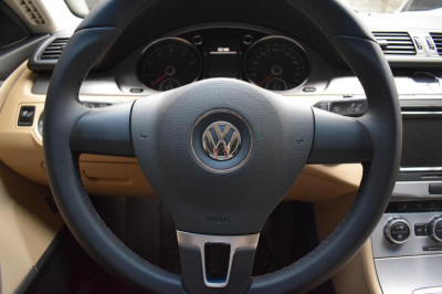 Volkswagen Passat CC 1.8 TSI DSG (152 л. с.)